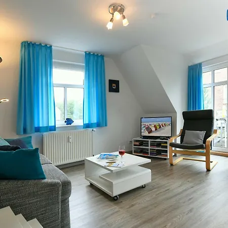 Appartement Haus Strandvogt 3 *